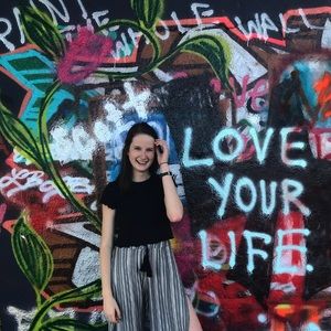 Meet your Posher, Haley